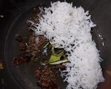 A picture of step 3 of Vendakkai Rice.
