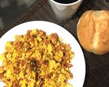 Foto del paso 3 de la receta: Huevos revueltos con salchicha