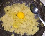Foto langkah ke 5 dari resep Perkedel Kentang Apa Adanya.