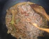 Foto langkah ke 5 dari resep Oseng Usus Ayam Pedas.