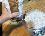 Foto del paso 3 de la receta: Pan integral con copos de avena y sésamo en panificadora