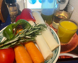 Foto del paso 1 de la receta: Salsa de puerro y zanahoria al romero (Thermomix)