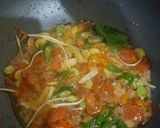 Foto langkah ke 2 dari resep Kerang pedas manis.