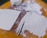 Hình bước làm 3 của món Bánh canh cá cờ, đậu hủ từ cơm nguội, bột gạo, bột năng