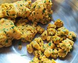 મેથી મસાલા પૂરી (Methi Masala Puri Recipe In Gujarati ) રેસીપી સ્ટેપ1ફોટો