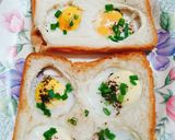 Hình bước làm 1 của món Ăn sáng với sandwich trứng cút
