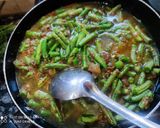 A picture of step 4 of French Bean Curry.