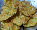 Foto langkah ke 5 dari resep 1057. Bakwan Sayur Renyah.