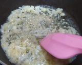 Foto langkah ke 4 dari resep Sup Krim Ayam Jamur.