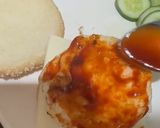 Foto langkah ke 4 dari resep Homemade Beef Burger.