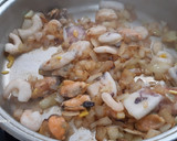 Foto del paso 3 de la receta: Fideos con marisco