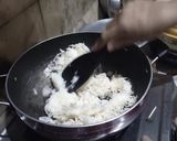A picture of step 3 of Famous italian Risotto.