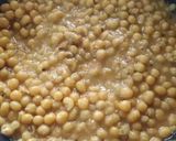 A picture of step 2 of Ragada Patties.