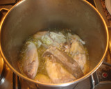 Foto del paso 3 de la receta: Sopa de pescado de pan con all i oli