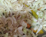கேபேஜ் எக் நூடுல்ஸ்(cabbage egg noodles recipe in tamil) ரெசிபி ஸ்டேப் 3 புகைப்படம்
