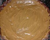 Foto del paso 4 de la receta: Pasta frolla de chocolate, rellena de dulce de leche repostero!!