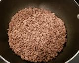 A picture of step 1 of Spaghetti Bolognese.