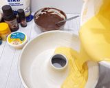 Foto langkah ke 7 dari resep Bolu marmer coklat (OVEN TANGKRING).