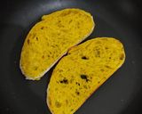 Foto langkah ke 1 dari resep Sandwich Telur Simpel (dengan roti sourdough).