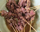 Foto langkah ke 2 dari resep Sate Kambing Oven Simpel.