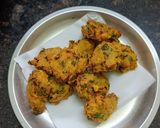 A picture of step 3 of Crisp Methi Vada.
