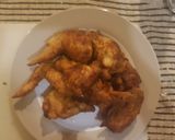 Foto langkah ke 7 dari resep Salt & Pepper Chicken Wings.
