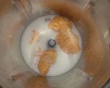 A picture of step 1 of Muskmelon seeds'shake.