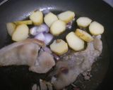 A picture of step 2 of Potato,bacon salsa sandwich.