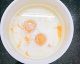 Hình bước làm 2 của món Bánh bông lan bằng nồi cơm điện 🍰