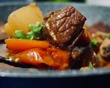 รูปขั้นตอนการทำที่ 5 ของ เนื้อบูร์กิยง(เนื้อตุ๋นไวน์แดงฝรั่งเศส) Boeuf bourguignon
