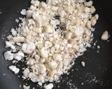 A picture of step 2 of Makhana kheer.