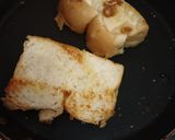 A picture of step 5 of Masala pav.