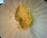 Foto del paso 1 de la receta: Yogur natural con plátano, chía y muesli
