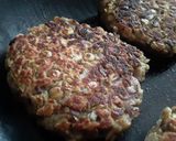 Foto del paso 4 de la receta: Hamburguesa doble de lentejas y atún🤔😋😉