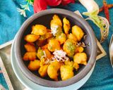 A picture of step 5 of Ram laddu (Moong dal pakoda / laddu).