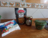 Foto del paso 1 de la receta: Hojaldre de pesto, mozzarella y tomate seco