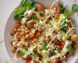 A picture of step 3 of Salad with Crispy Chickpeas.