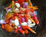 Foto langkah ke 1 dari resep Sambal trasi ķhas Lamongan.