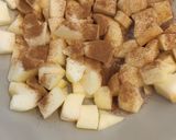 Almás-fahéjas-diós kuglóf recept fázis 3 fotója