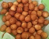 Foto langkah ke 8 dari resep Donat mini imut2 simple.