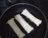 A picture of step 5 of Side line:CRISPY ChEESE BREAD ROLLS.