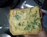 A picture of step 2 of Spinach bread toast.