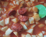 Foto del paso 3 de la receta: Papas con chorizo picante y vino blanco