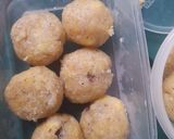 Foto langkah ke 7 dari resep Bola2 ubi isi coklat.