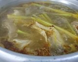 Hình bước làm 2 của món Bún bò sườn, tái, nạm
