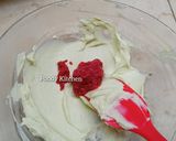 Foto langkah ke 8 dari resep Matcha Financier with Strawberry Cream Cheese.