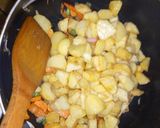 A picture of step 4 of Stair fry potato.