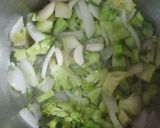 Foto del paso 2 de la receta: Sopa de brócoli 🥦🍲/ low carb / cetógenica