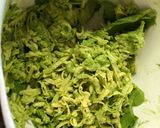 A picture of step 1 of Panner stuffed Avocado paratha.