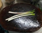 Hình bước làm 2 của món Giò heo hầm củ cải